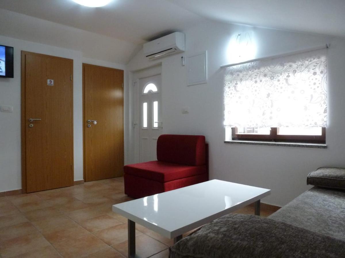 Apartament Veronika Nin Zewnętrze zdjęcie